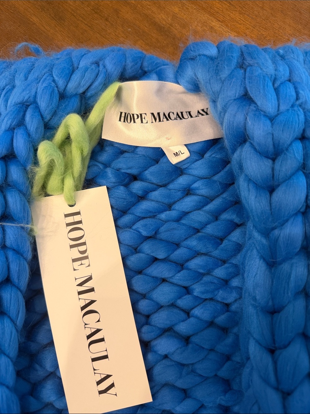 Hope Macaulay Vibrant Cyan Chunky Cropped Cardigan - Picture 2 of 3